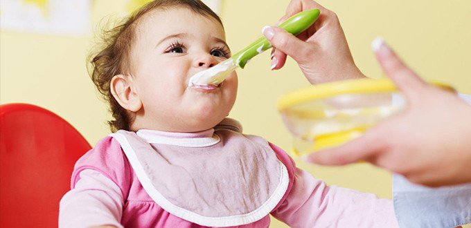 نظام تغذية الطفل الرضيع