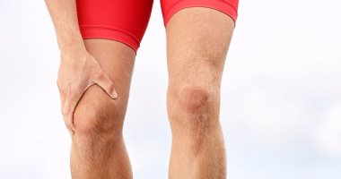 أعراض الروماتيزم في الركبة