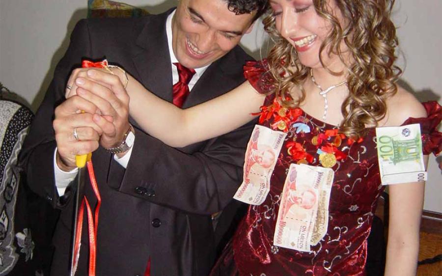 عادات وتقاليد الزواج في تركيا بالانجليزي