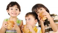 العادات الغذائية الخاطئة للاطفال