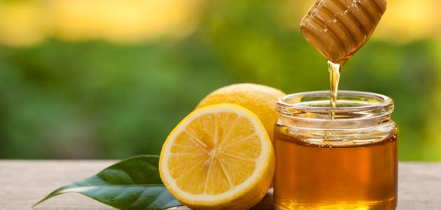 فوائد العسل والليمون قبل النوم