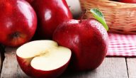 فوائد التفاح الأحمر بعد الأكل