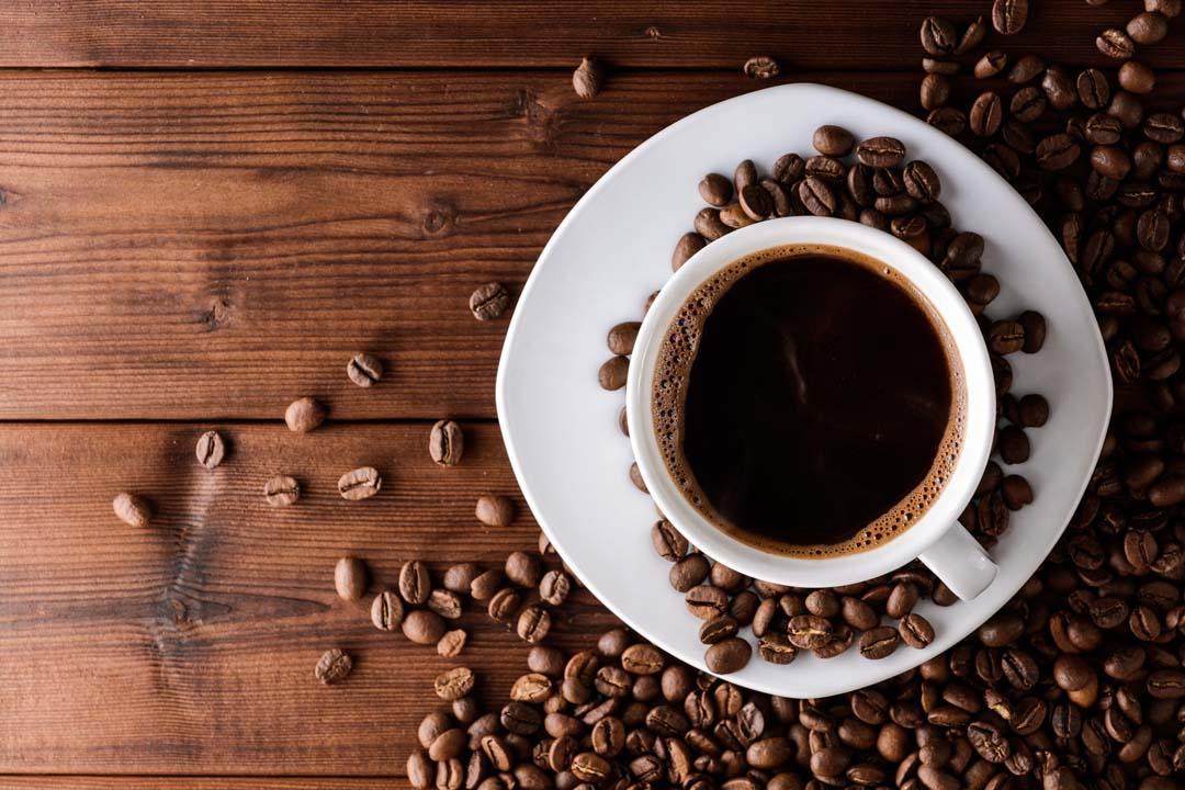 هل القهوة تنزل الدورة الشهرية