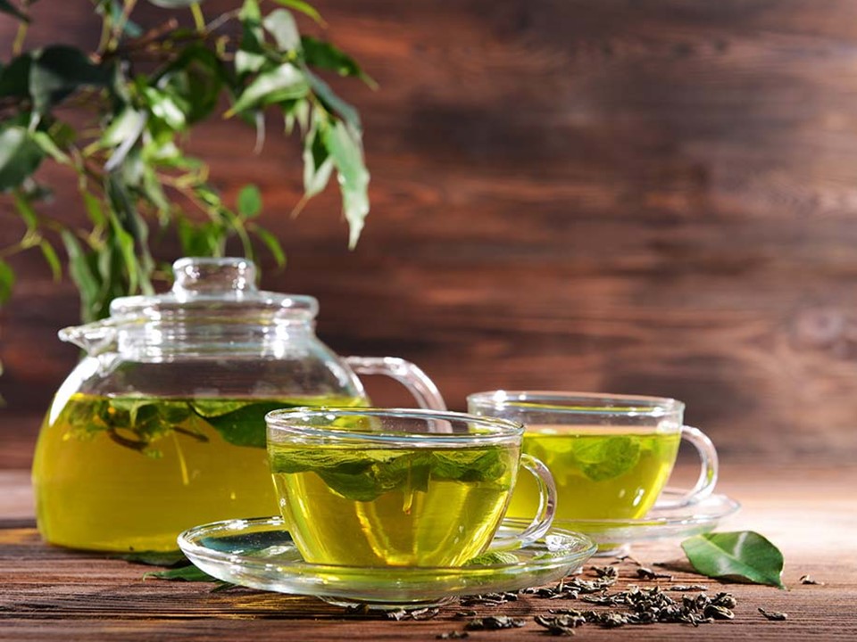 هل يؤثر الشاي الاخضر على الدورة الشهرية ؟