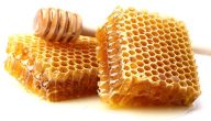 كيفية تذويب شمع العسل