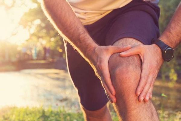 أسباب ألم الساقين والركبة