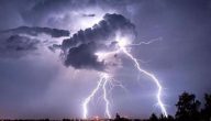 الفرق بين البرق والرعد