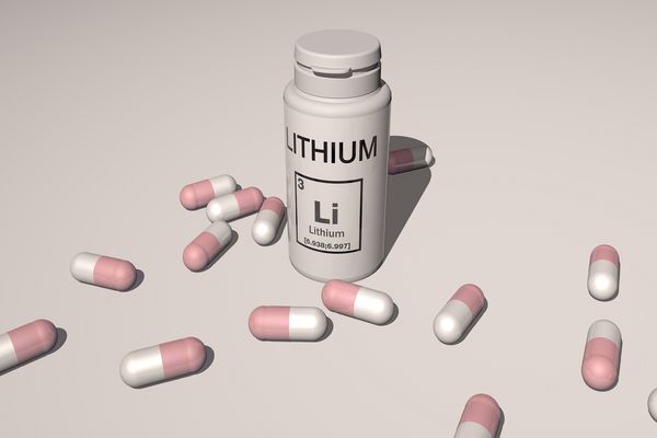 ما هي الادوية التي تحتوي على الليثيوم