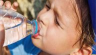 أضرار عدم شرب الماء للاطفال