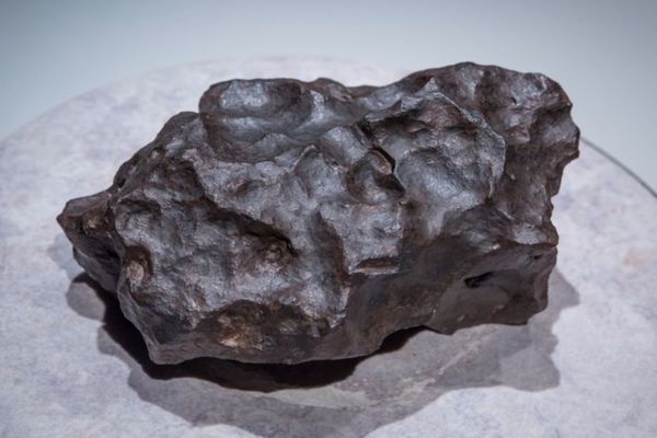 أنواع حجر النيزك