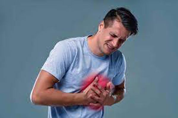 أعراض الجلطة القلبية الخفيفة
