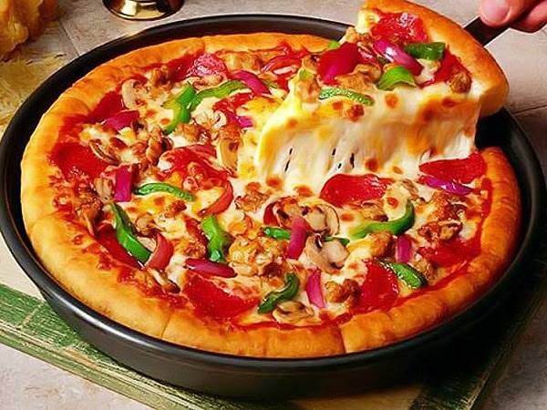 طريقة عمل البيتزا مثل المطاعم