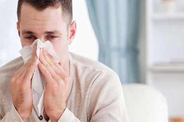 الفئات الأكثر عرضة للإصابة بالإنفلونزا الموسمية