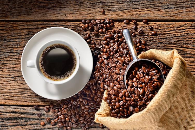 أعراض زيادة شرب القهوة