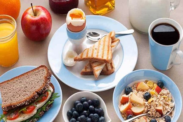 فوائد الفطور الصباحي للرجيم